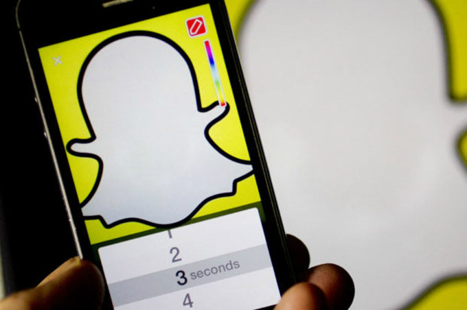 Эфемерные сообщения в Snapchat с ограниченным сроком жизни